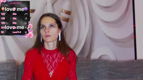 HaileyPeach online show from September 19, 2025, 5:02 pm