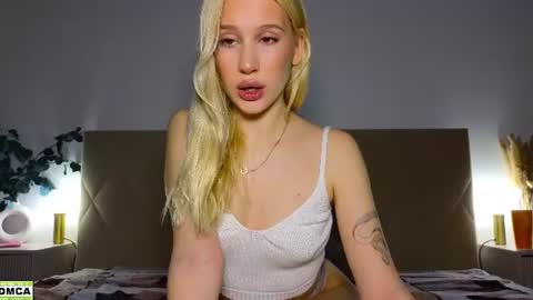 hailey_would online show from June 15, 2026, 10:01 pm