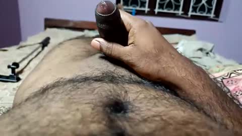 hairy_men01 online show from October 28, 2025, 10:34 pm