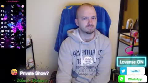 Snapshot of hairyass25yo chatting on March 26, 2026, 3:34 am Puppy3 StockyDaddiesmusclebearsbeefybigmans online show from March 26, 2026, 3:34 am