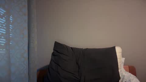 Snapshot of hairyman30000 chatting on March 6, 2025, 2:09 am hairyman30000 online show from March 6, 2025, 2:09 am