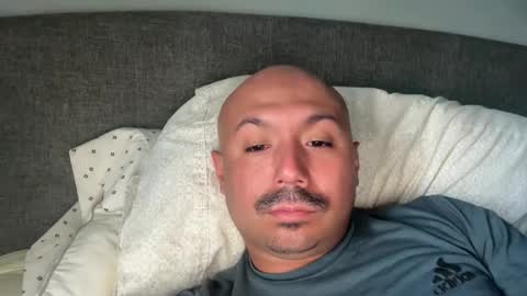 Snapshot of hairyman30000 chatting on September 17, 2025, 1:18 am hairyman30000 online show from September 17, 2025, 1:18 am