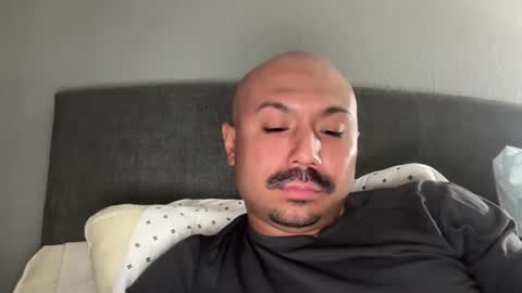 Snapshot of hairyman30000 chatting on October 4, 2025, 8:18 pm hairyman30000 online show from October 4, 2025, 8:18 pm