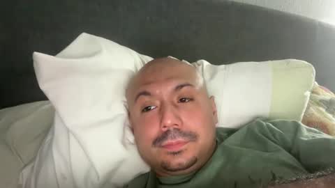 Snapshot of hairyman30000 chatting on January 11, 2026, 11:32 pm hairyman30000 online show from January 11, 2026, 11:32 pm
