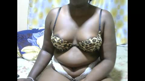 Snapshot of hairypussybigassy001 chatting on February 9, 2025, 5:54 pm hairypussybigassy001 online show from February 9, 2025, 5:54 pm