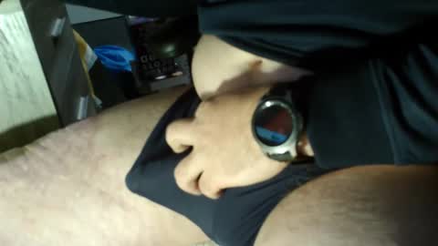 Snapshot of halfabuttlick chatting on January 4, 2025, 4:12 am halfabuttlick online show from January 4, 2025, 4:12 am