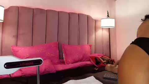  Hally Bans  online show from February 22, 2025, 3:25 pm