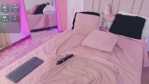 Hanna Rosse online show from February 17, 2026, 2:35 pm