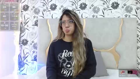 hanaa_tay online show from September 16, 2025, 11:33 am