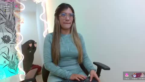 hanaa_tay online show from October 2, 2025, 11:17 am