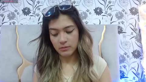 hanaa_tay online show from October 9, 2025, 11:52 am