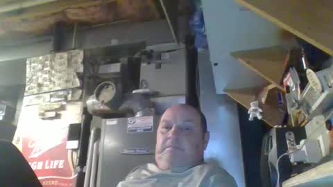 naked man online show from October 22, 2025, 2:23 am