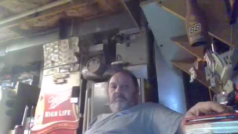 naked man online show from November 30, 2025, 5:22 am