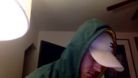 handsome01_ online show from December 21, 2025, 4:41 am