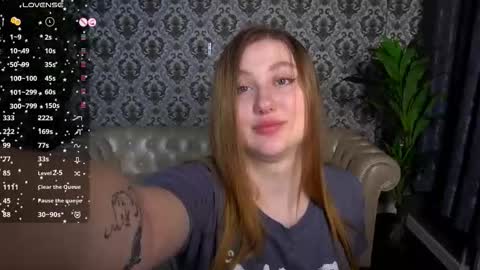 Dayana online show from September 23, 2025, 6:38 am