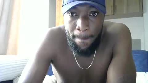 handsome king online show from March 10, 2025, 7:53 am