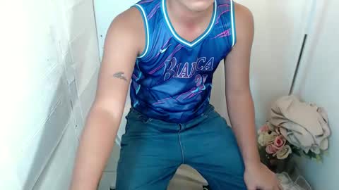 handsome_vanana online show from February 9, 2025, 6:58 pm