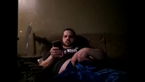 Handsomedaddy198923 online show from March 16, 2026, 6:06 am