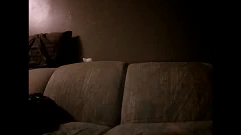 Handsomedaddy198923 online show from April 22, 2026, 7:00 am