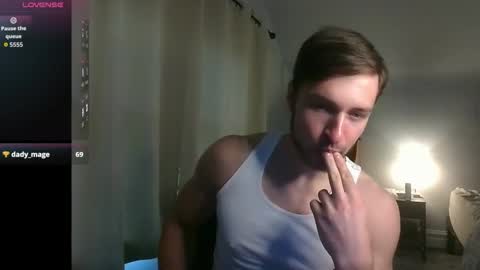 handsumhung online show from November 21, 2025, 8:07 pm