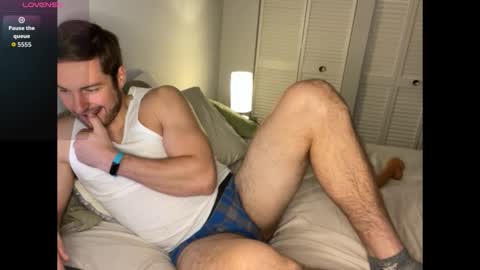 handsumhung online show from November 24, 2025, 8:41 pm