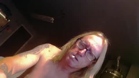 Snapshot of handyman5303 chatting on February 21, 2025, 6:48 pm Handystudman online show from February 21, 2025, 6:48 pm