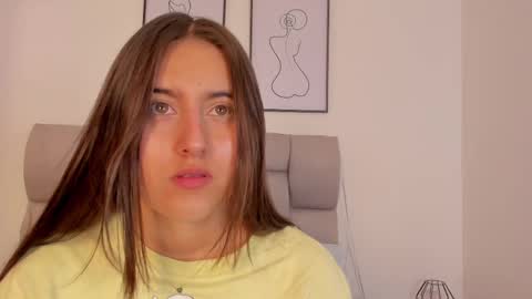 Snapshot of hanna__evans_ chatting on September 9, 2025, 12:15 pm hanna__evans_ online show from September 9, 2025, 12:15 pm