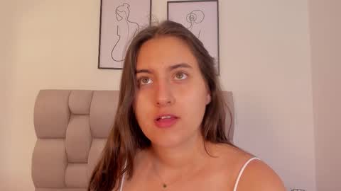 Snapshot of hanna__evans_ chatting on September 18, 2025, 11:12 am hanna__evans_ online show from September 18, 2025, 11:12 am