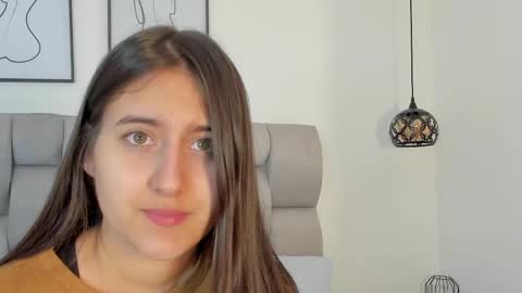 Snapshot of hanna__evans_ chatting on October 4, 2025, 11:41 am hanna__evans_ online show from October 4, 2025, 11:41 am