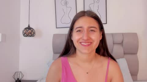 Snapshot of hanna__evans_ chatting on October 9, 2025, 12:03 pm hanna__evans_ online show from October 9, 2025, 12:03 pm