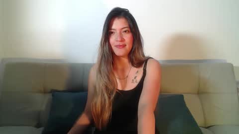 Snapshot of hanna__jones7 chatting on February 17, 2026, 11:44 pm Hanna online show from February 17, 2026, 11:44 pm