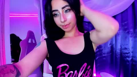 Snapshot of hanna_azumi_ chatting on January 9, 2025, 9:16 am hanna online show from January 9, 2025, 9:16 am