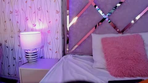 Snapshot of hanna_azumi_ chatting on January 27, 2025, 1:59 am hanna online show from January 27, 2025, 1:59 am