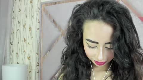 Snapshot of hanna_azumi_ chatting on February 22, 2025, 3:01 am hanna online show from February 22, 2025, 3:01 am