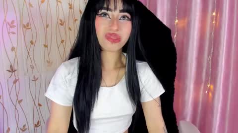 Snapshot of hanna_azumi_ chatting on February 27, 2025, 9:11 am hanna online show from February 27, 2025, 9:11 am
