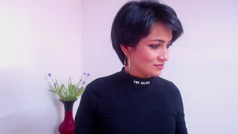 Sara online show from January 20, 2025, 5:27 pm