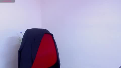 Sara online show from February 5, 2025, 4:58 pm