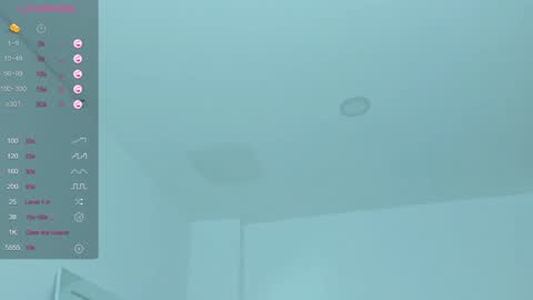 hanna_connorss online show from February 4, 2025, 9:20 pm