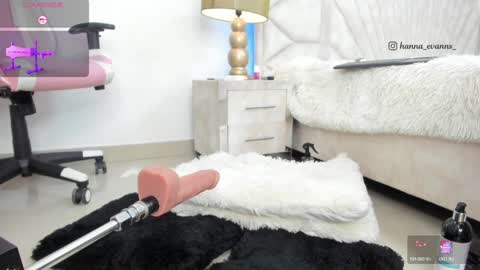 Hanna online show from December 13, 2024, 1:37 am