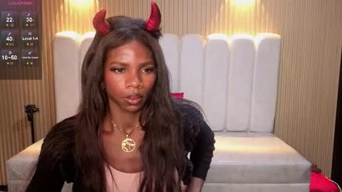 hanna_lamber online show from February 3, 2026, 10:53 am