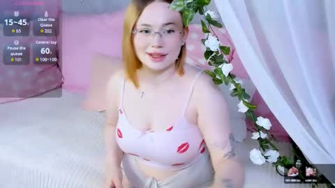 Snapshot of hanna_mel chatting on May 19, 2026, 10:21 am Hanna online show from May 19, 2026, 10:21 am