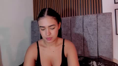 Snapshot of hanna_risso chatting on December 16, 2024, 5:54 pm HANNA online show from December 16, 2024, 5:54 pm