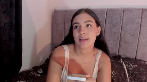 Snapshot of hanna_risso chatting on March 1, 2025, 6:00 pm HANNA online show from March 1, 2025, 6:00 pm