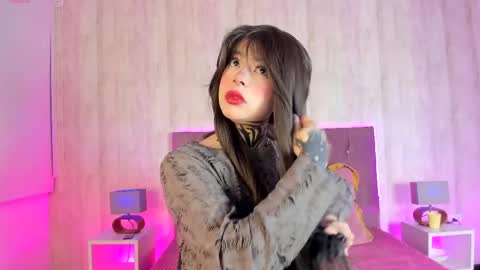 Hanna  online show from April 29, 2026, 12:31 pm