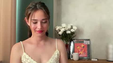 Snapshot of hannahinto chatting on May 25, 2026, 1:17 pm hannahinto online show from May 25, 2026, 1:17 pm