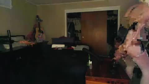 Snapshot of hannahlovets chatting on March 12, 2025, 2:01 pm HannahLoveTS online show from March 12, 2025, 2:01 pm