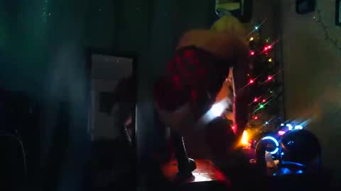 Snapshot of hannahlovets chatting on November 13, 2025, 1:10 pm HannahLoveTS online show from November 13, 2025, 1:10 pm