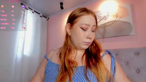 hannamartinn_ online show from June 9, 2026, 3:56 pm