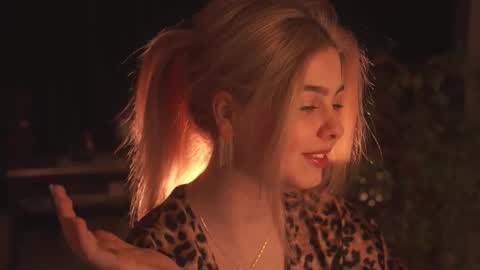 Hanna online show from March 3, 2025, 2:36 am