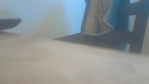 Snapshot of hannes_k chatting on January 12, 2025, 3:25 pm hannes_k online show from January 12, 2025, 3:25 pm